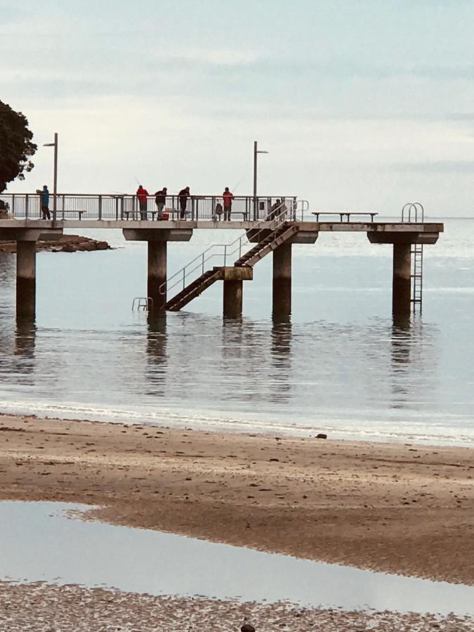 Whitby Studio - Mairangi Bay Beach Auckland Exterior photo