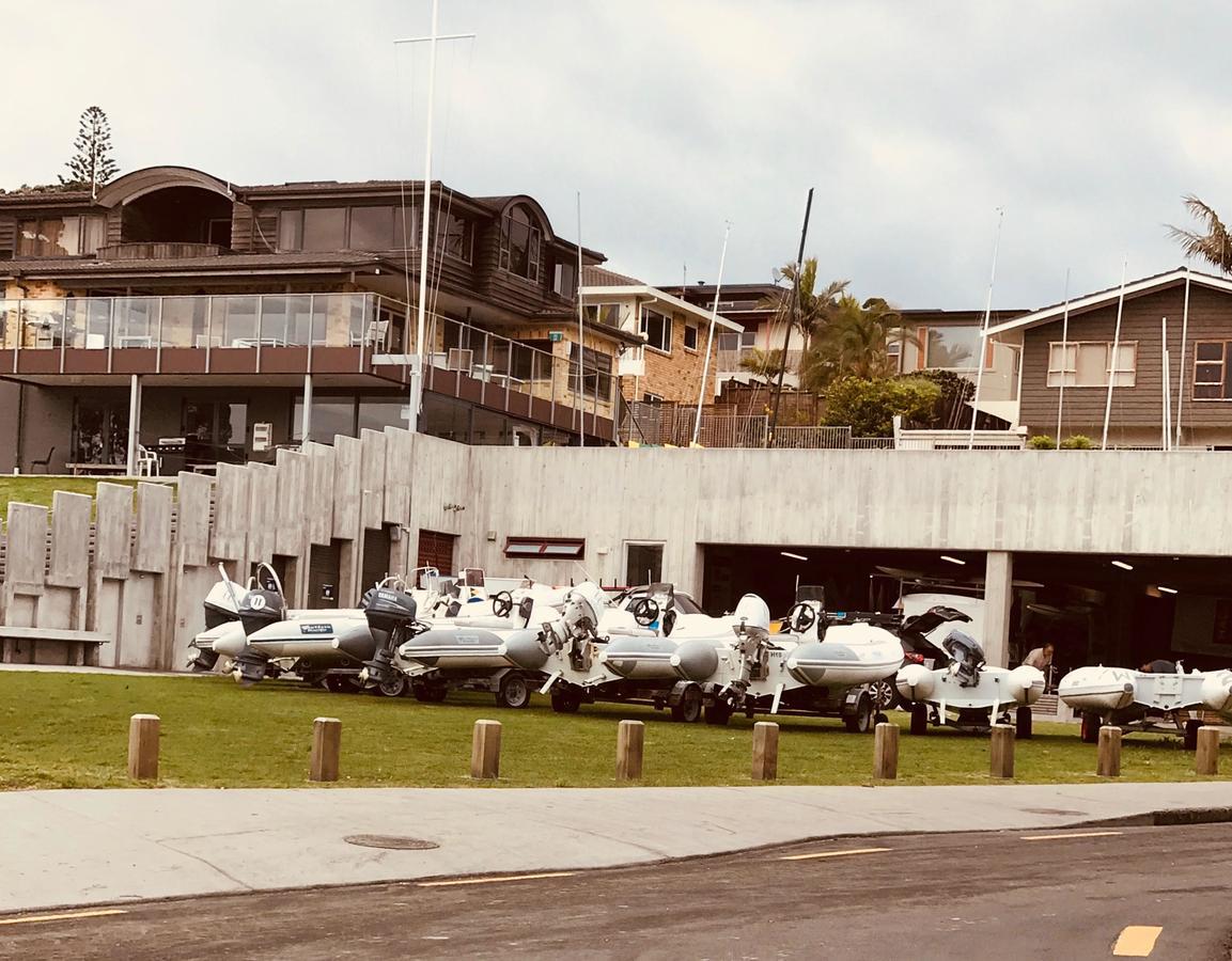 Whitby Studio - Mairangi Bay Beach Auckland Exterior photo